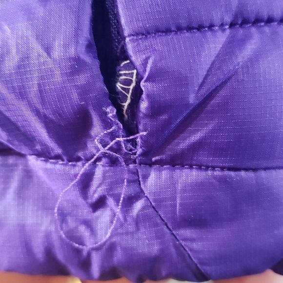 Beautiful purple 💜 Columbia Jacket mediun - Picture 6 of 6